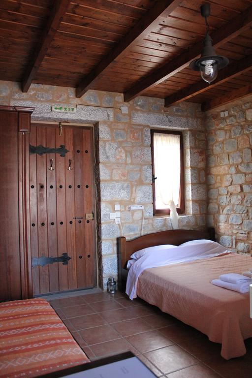 Exo Nimfion Lalloudes Seaside Accommodation الغرفة الصورة